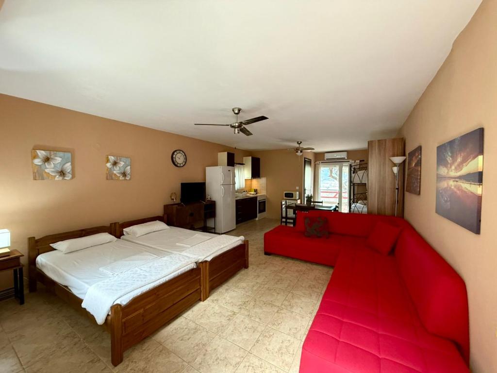 Hilltop Hideaway - Cozy studio in Thassos